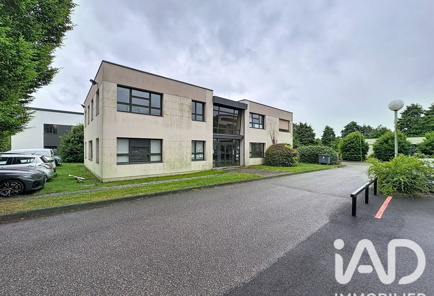 Vente Boutique/Local commercial 210 m&sup2; — photo 1