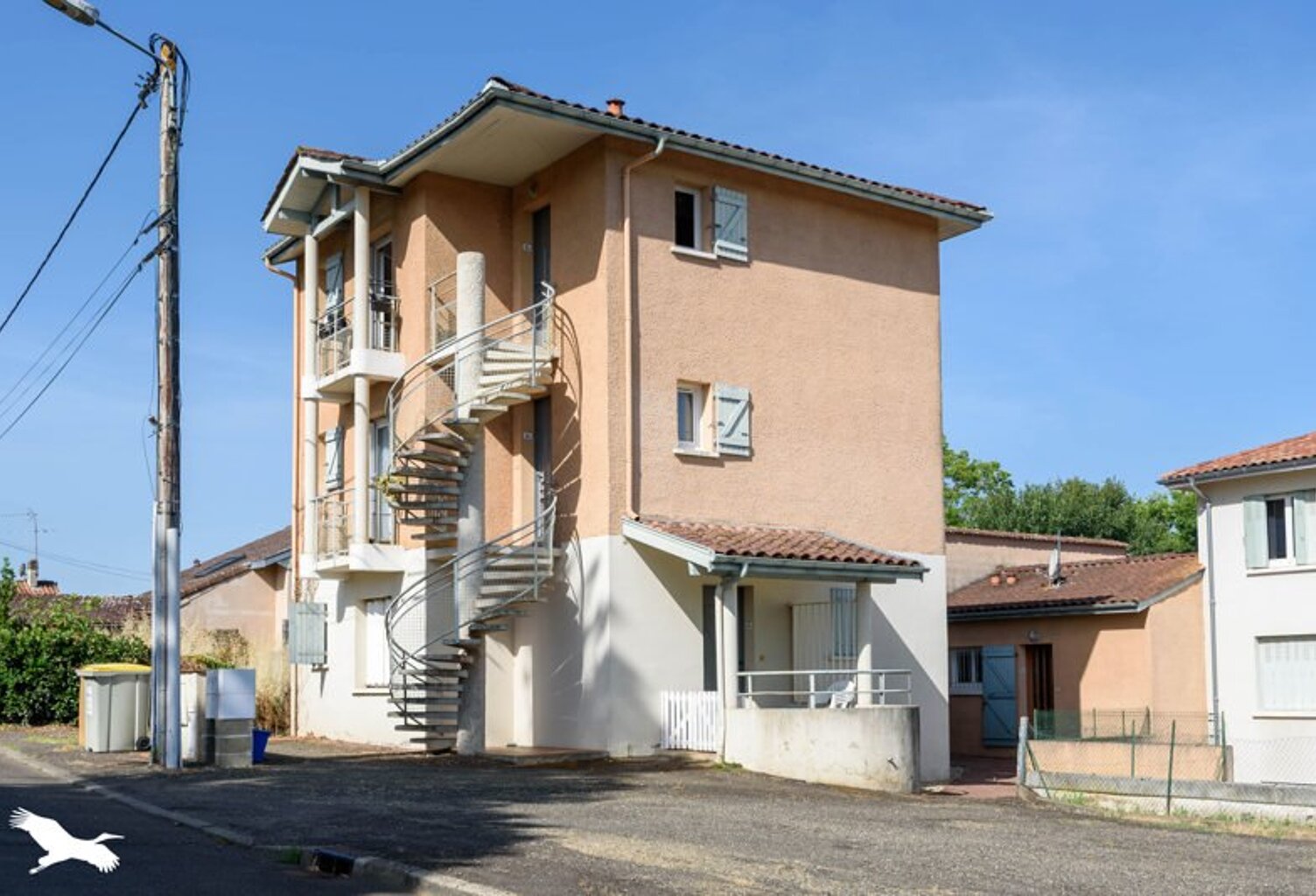 Vente immeuble   Aire-sur-l'Adour (40800) — photo 1