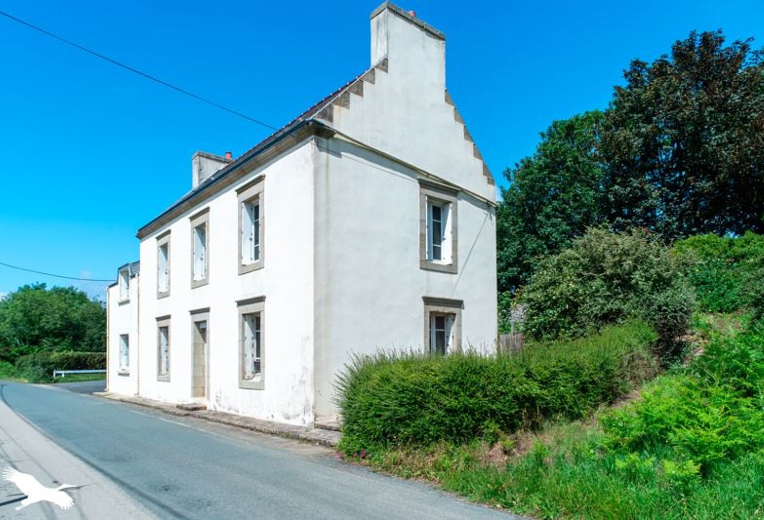 Maison en pierre de 5 pièces principales — photo 1