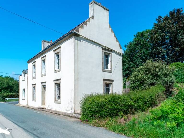 Maison en pierre de 5 pièces principales — photo 1