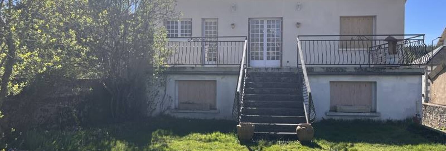 Maison 8 Pièces 213 m² à vendre à La Courtine (23100)