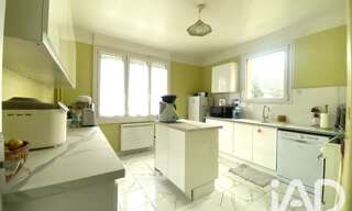 Maison 4 Pièces 114 m² à vendre à Poigny-la-Forêt (78125)