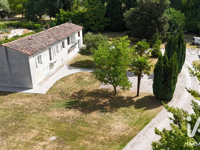 Vente Maison/villa 10 pièces — photo 1
