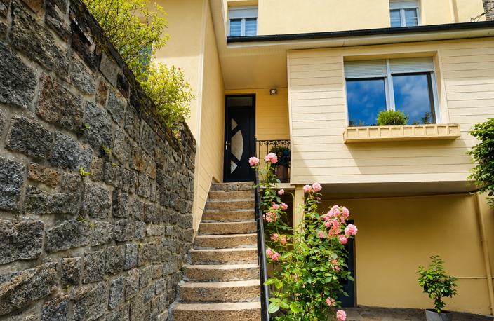 Vente Maison de ville 10 pièces — photo 3