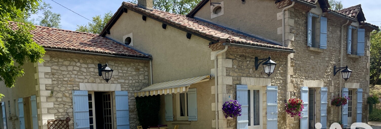 Maison 9 Pièces 260 m² à vendre à Thiviers (24800)