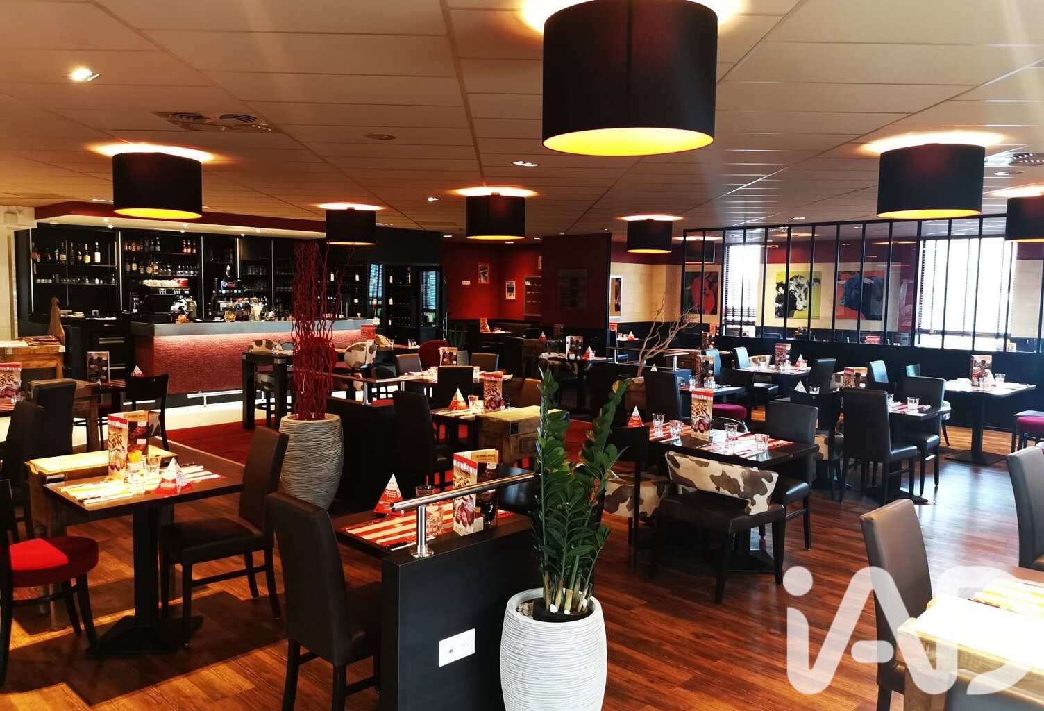 Vente Boutique/Local commercial 480 m&sup2; — photo 1