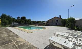 Maison 8 Pièces 230 m² à vendre à Saint-Romain (86250)