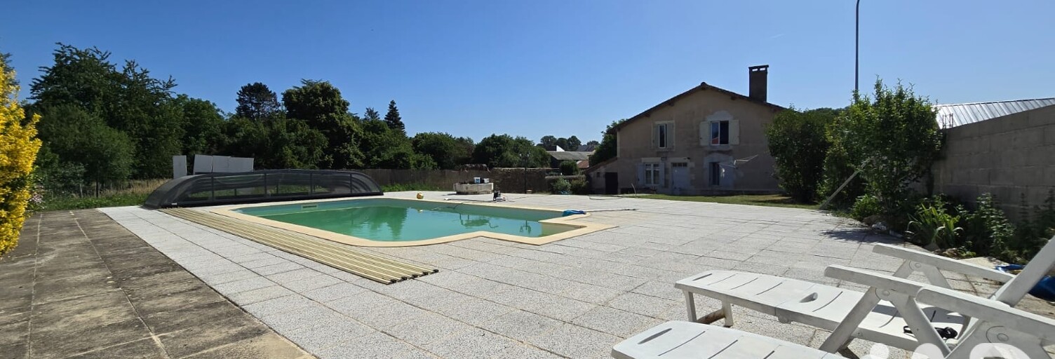 Maison 8 Pièces 230 m² à vendre à Saint-Romain (86250)