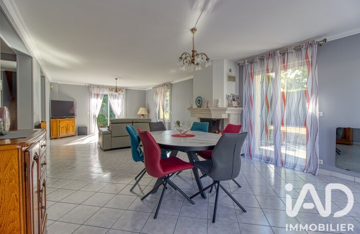 Vente Maison traditionnelle 7 pièces — photo 2