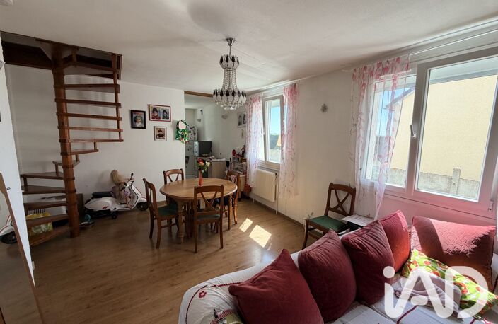 Vente Maison/villa 5 pièces — photo 2