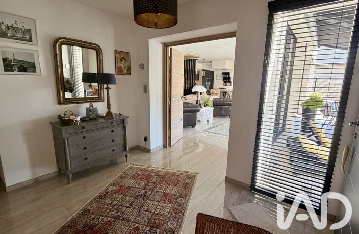 Vente Maison/villa 5 pièces — photo 3