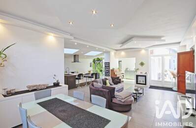 Vente Maison de campagne 10 pièces — photo du bien
