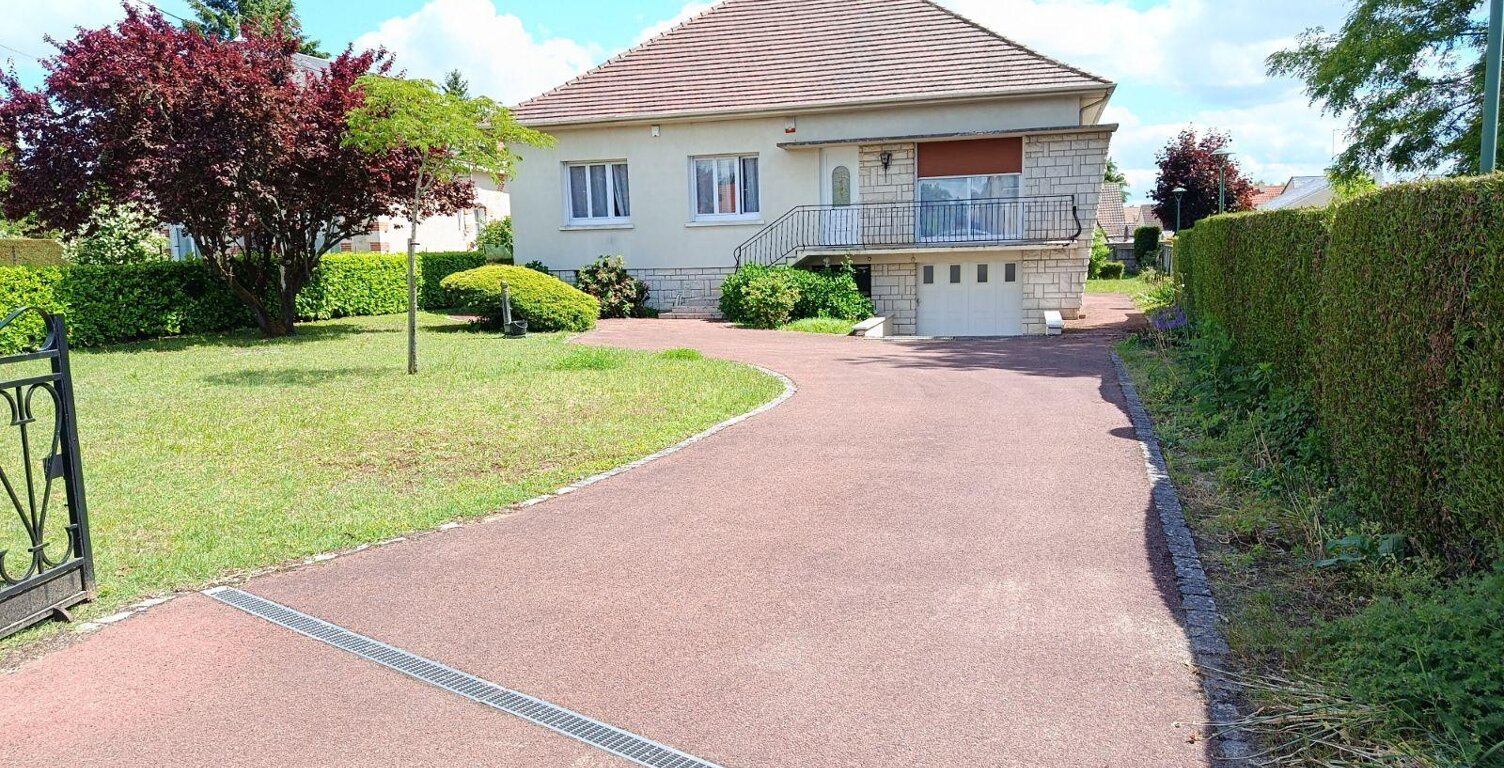 Vente maison 5 pièces 127 m² Le Controis-en-Sologne (41700) — photo 1