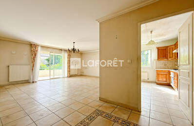 Appartement T4 avec terrasse à vendre à Valence — photo du bien