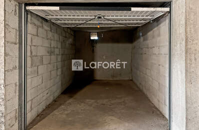 Garage à vendre à Valence — photo du bien