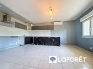 Appartement Oytier Saint Oblas 3 pièces 74.24 m2 — photo 2