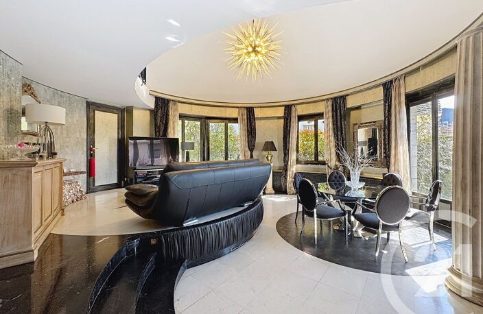 Vente maison 7 pièces 237 m² Thiais (94320) — photo 3
