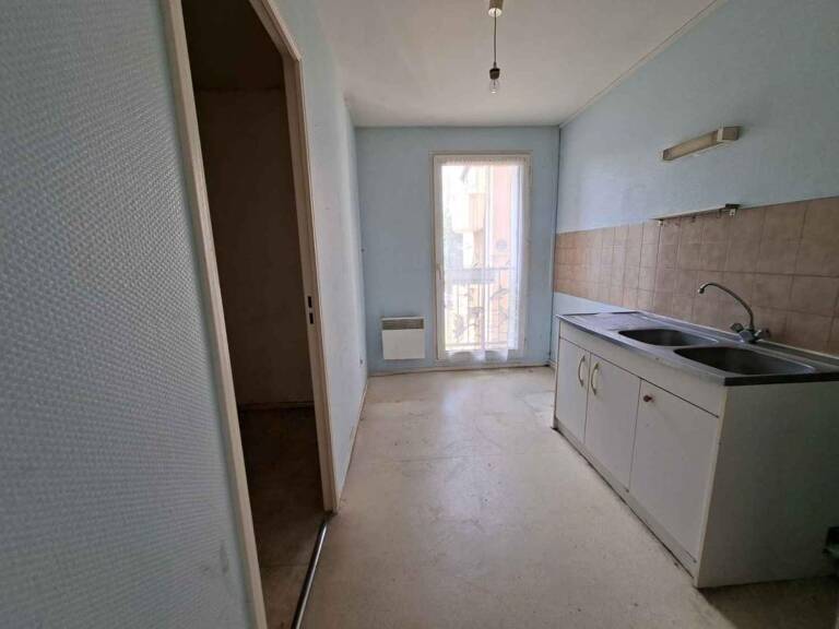 APPARTEMENT 1 PIÈCES – 41 M² À VITTEAUX — photo 1