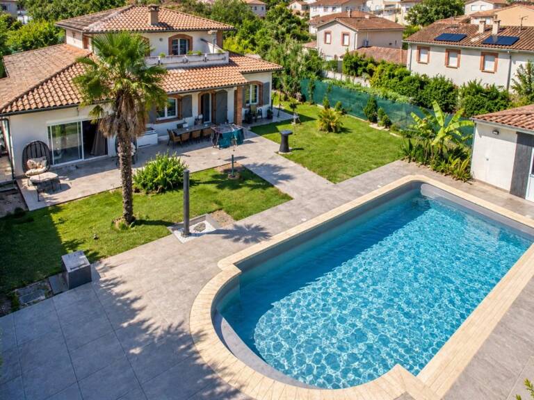 LAUNAGUET – SUPERBE MAISON FAMILIALE DE 170 m² AVEC PISCINE SUR TERRAIN DE 1 357 m² — photo 1