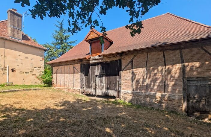 Propriété de caractère, piscine et dépendances — photo 2