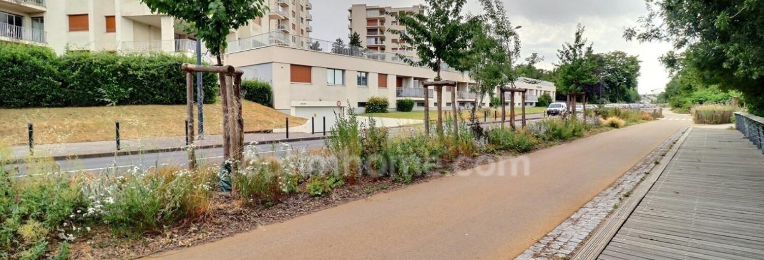 Garage  11 m² à vendre à Saint-Sébastien-sur-Loire (44230)