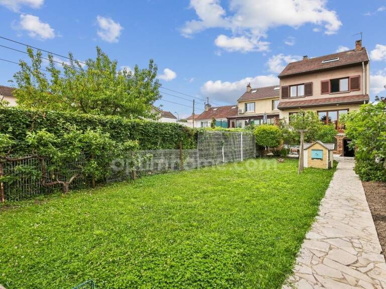 Maison familiale 129 m² habitables + sous-sol total – Terrain 365 m² — photo 1