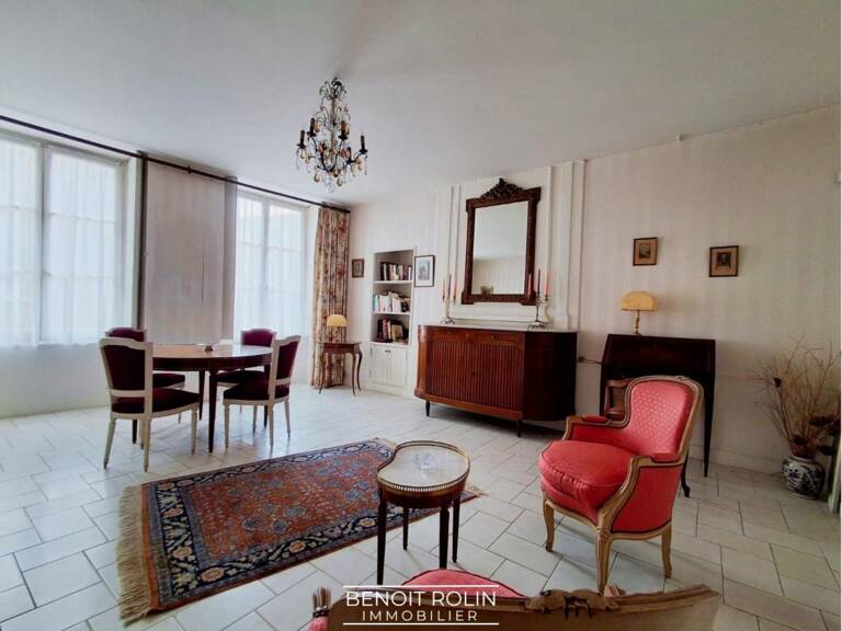 Maison bourgeoise du XIXe siècle au cœur de Saint-Calais — photo 1