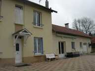 A 8 MINUTES DE LIMOGES SECTEUR ISLE MAGNIFIQUE MAISON PIERRE DE 159 M² 4 CHAMBRES PLUS UN CHALET ET UNE DEPENDANCE — photo 2