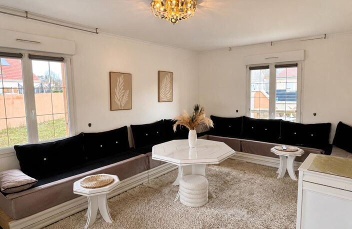 PAVILLON MODERNE DE PLAIN PIED — photo 2