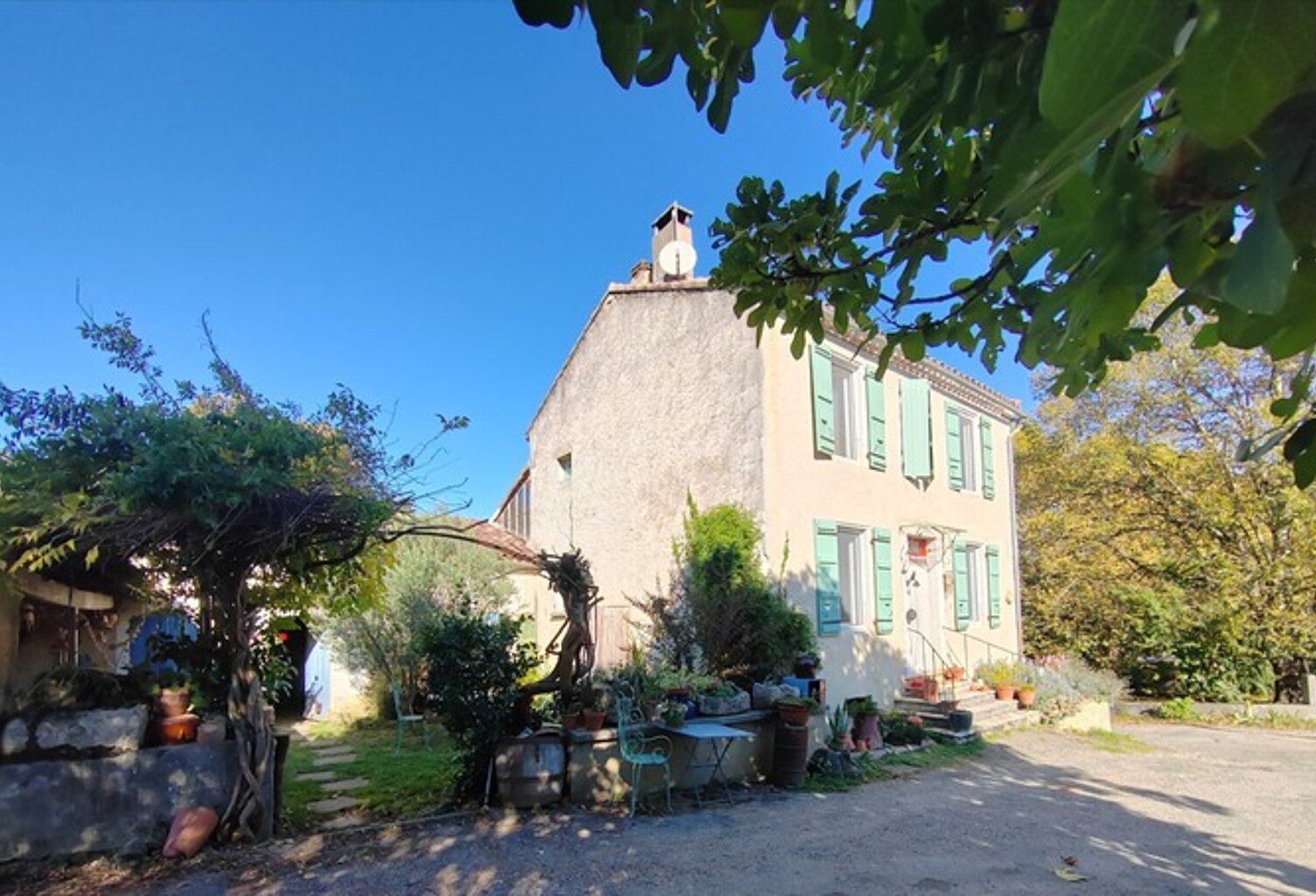 Charmante maison en pierre de 106 m² avec jardin et dépendances à VALENCE SUR BAISE (32) — photo 1
