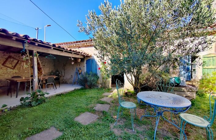 Charmante maison en pierre de 106 m² avec jardin et dépendances à VALENCE SUR BAISE (32) — photo 3