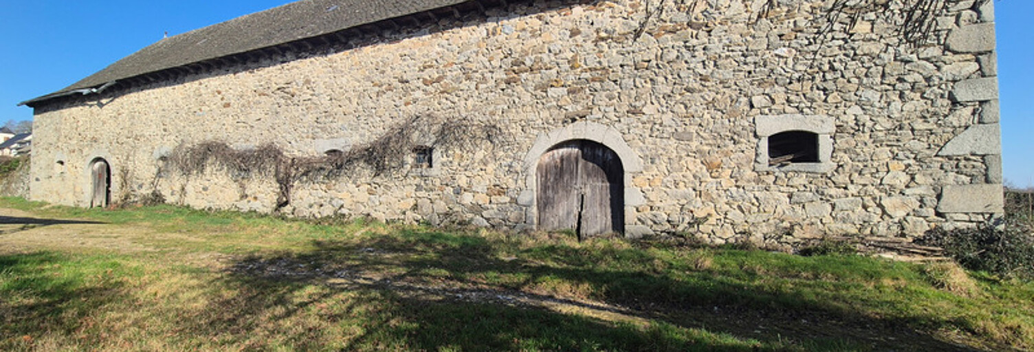 Maison 2 Pièces 586 m² à vendre à Lacapelle-del-Fraisse (15120)
