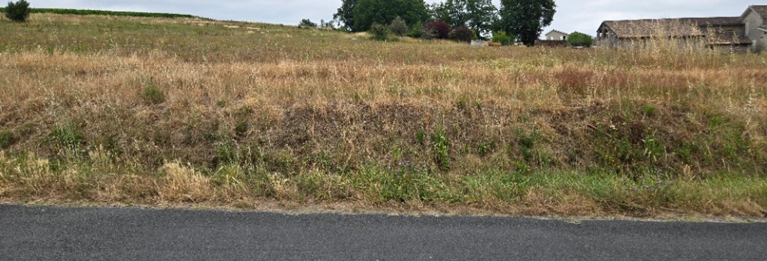 Terrain  1320 m² à vendre à Saint-Savin (33920)