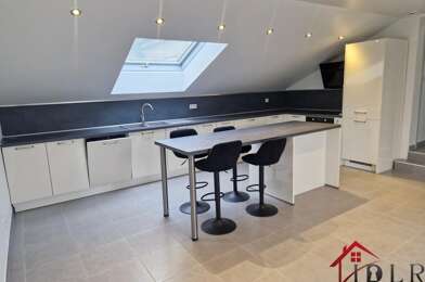 Appartement 6 pièces 129000 €