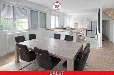 Appartement 8 pièces 372990 €