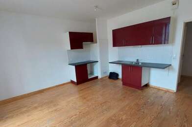Appartement 3 pièces 760 €