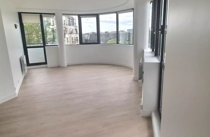 A VENDRE PARIS 14e Grand Appartement lumineux 2 SUITES — photo 3