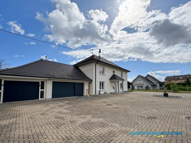 SCHIRRHEIN, maison de caractère récente de 145 m² sur 9.74 ares — photo 1