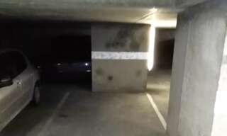 Garage   m² à louer à Lyon 8 (69008)