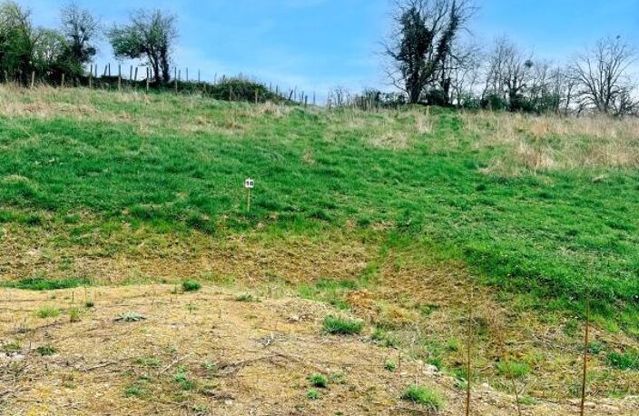 IDÉAL INVESTISSEUR / PROMOTEUR – SEPTÈME (38780) : Lot de 4 terrains constructibles viabilisés (1 581 m²) — photo 2
