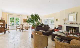 Maison 7 Pièces 320 m² à vendre à Callian (83440)
