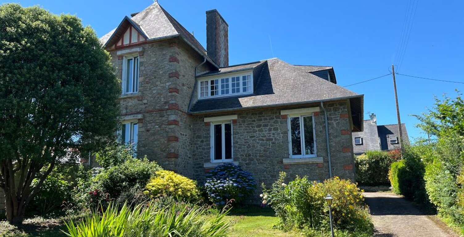 Charmante maison de maître au cœur de Rostrenen — photo 1