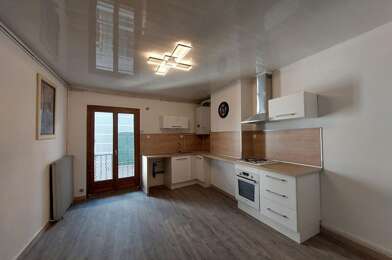Appartement 3 pièces 713 €