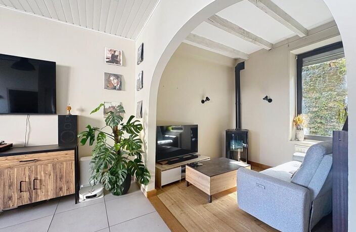 Rodez – Maison en pierre de 93m² avec jardin arboré et garages — photo 2
