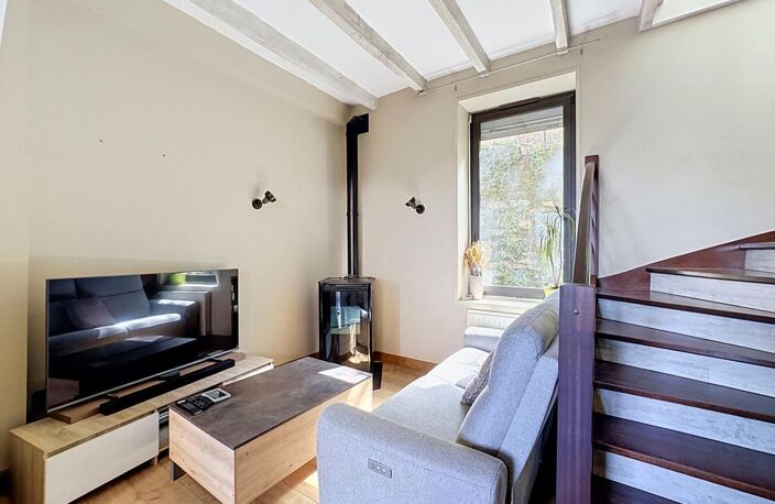 Rodez – Maison en pierre de 93m² avec jardin arboré et garages — photo 5