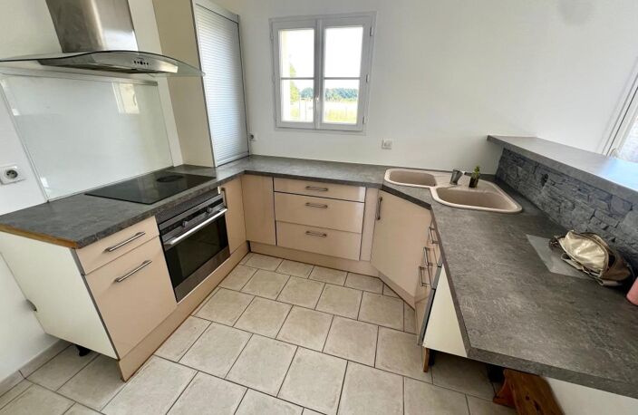 Maison À Vendre COZES 4 Chambres quartier calme — photo 3