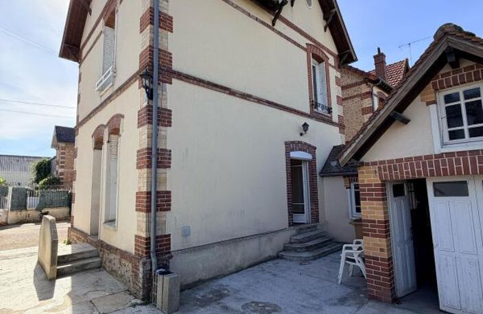 Maison À Louer — photo 2
