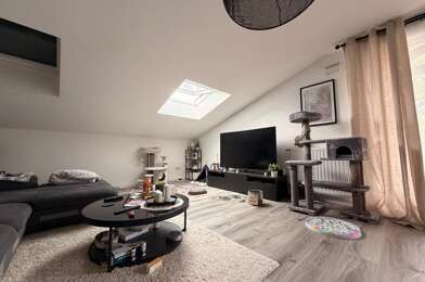 Appartement 3 pièces 820 €