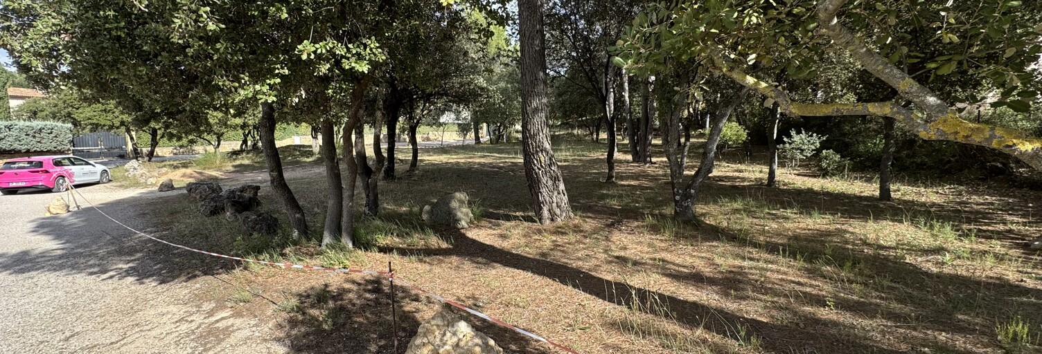 Terrain 300 m² à construire Saint-Maximin-la-Sainte-Baume (83470)