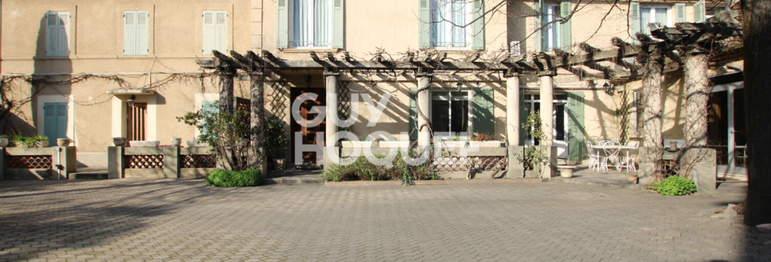Local industriel  300 m² à vendre à Avignon (84000)
